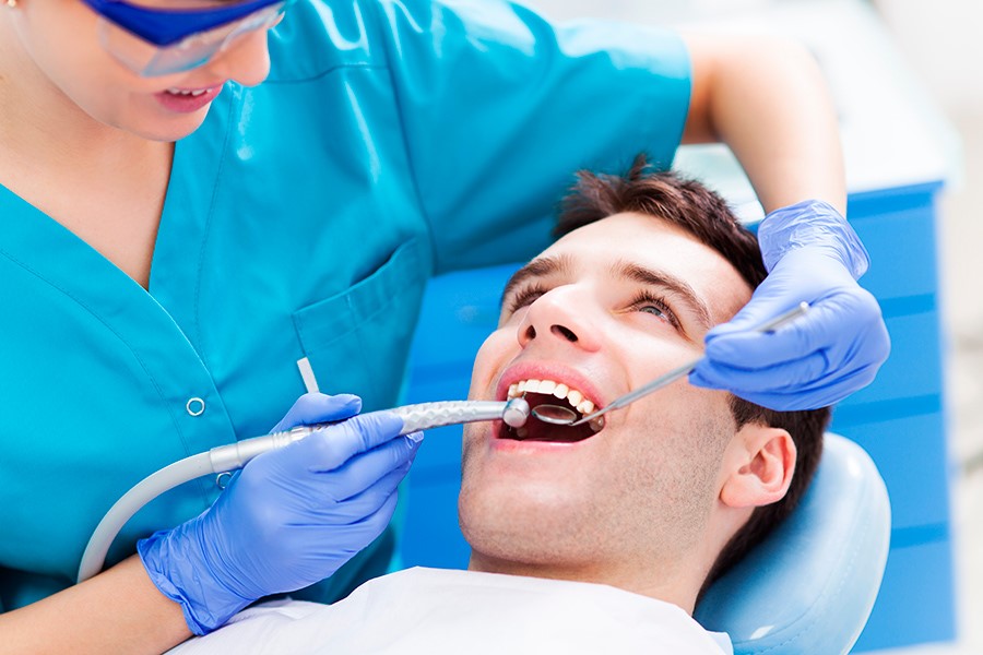 باورهای نادرست درباره عصب ‌کشی دندان